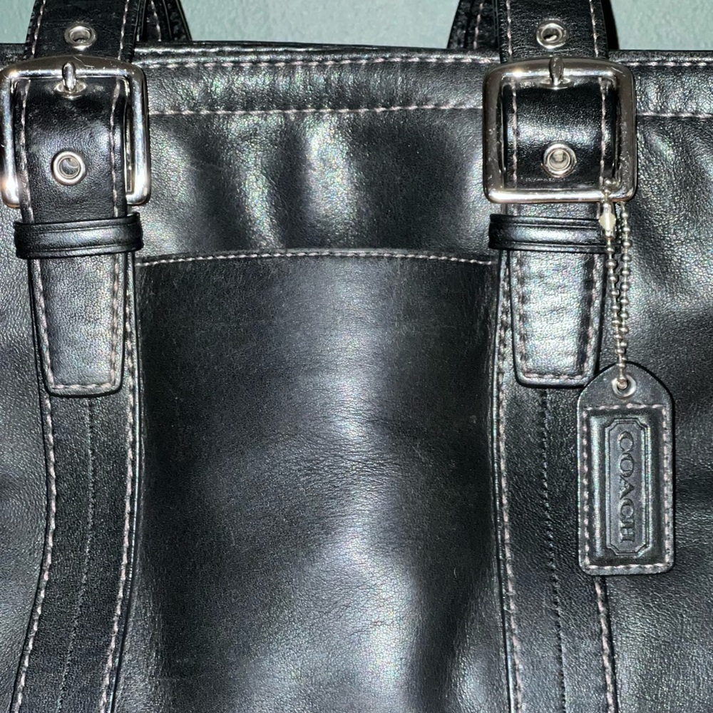 Coach Hampton Shoulder Bag - Picture 9 of 12